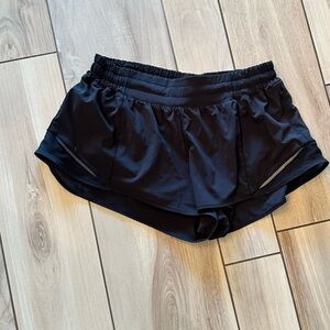 Lululemon hottie hot shorts